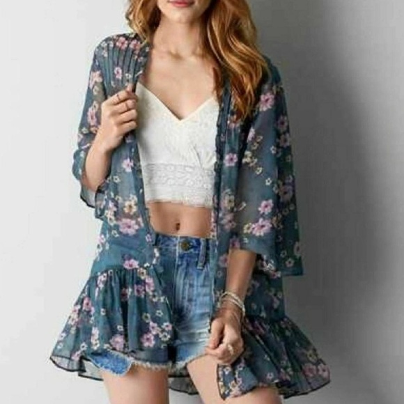 América Eagle Sweaters - American Eagle Kimono Kaftan Open Top Size XS  Green Sheer Floral Ruffle